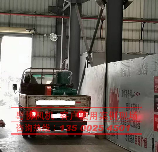 200型羅茨風(fēng)機(jī) 200型羅茨風(fēng)機(jī)